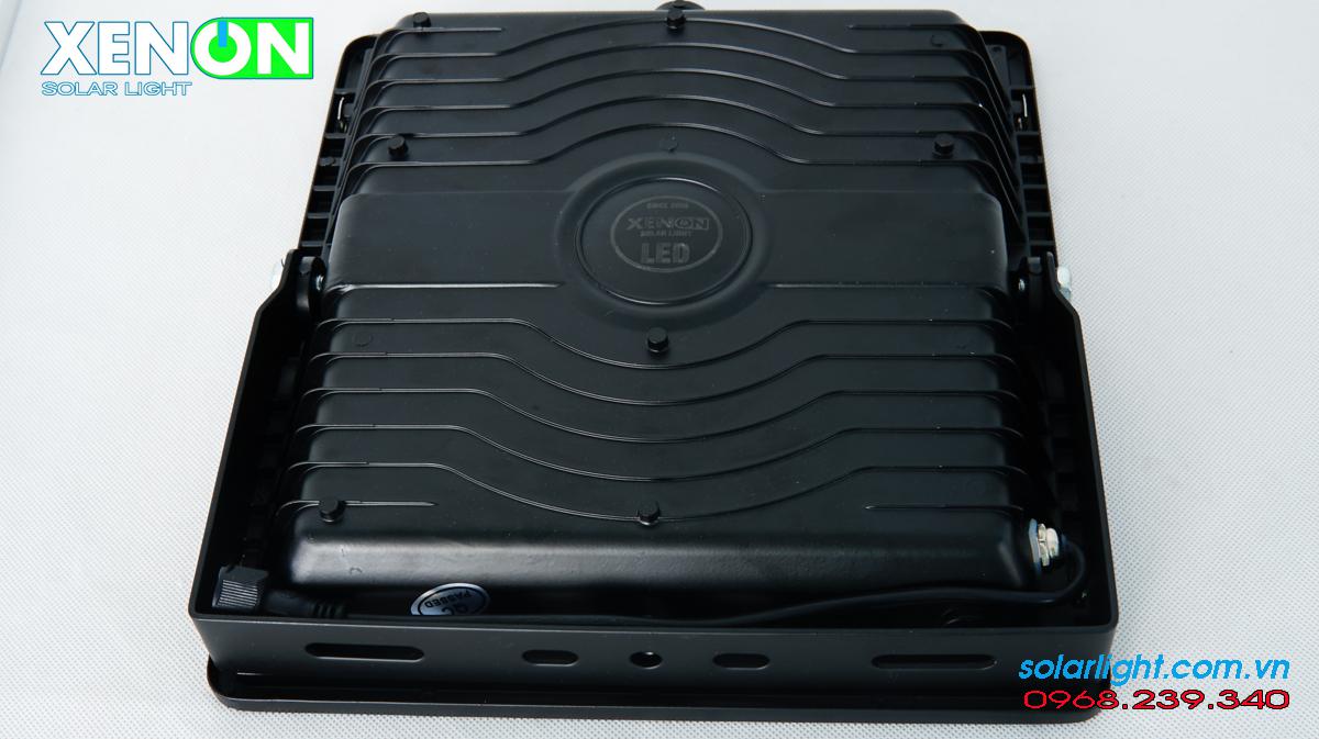 Đèn pha n8ang lượng mặt trời Xenon