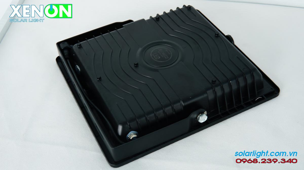 Đèn pha n8ang lượng mặt trời Xenon