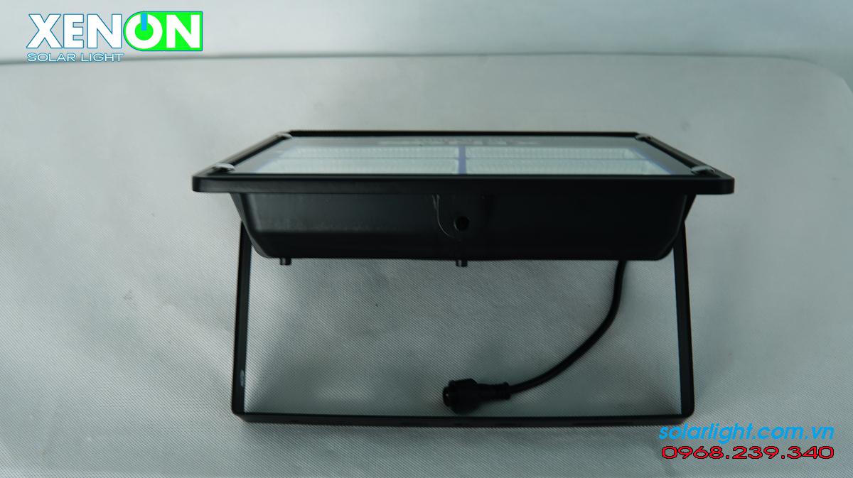 Đèn pha n8ang lượng mặt trời Xenon