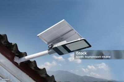 Dấu Hiệu Nhận Biết Đèn Năng Lượng Mặt Trời Chất Lượng Cao Ngay Từ Bên Ngoài