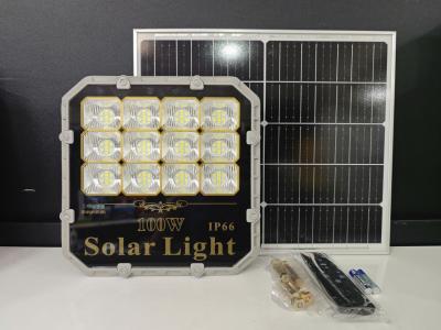 Đèn Năng Lượng Mặt Trời 100W: Phân Tích Thực Tế Về Công Suất, Lumen Và Ứng Dụng