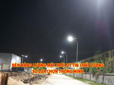 Đèn Năng Lượng Mặt Trời Uy Tín Chính Hãng