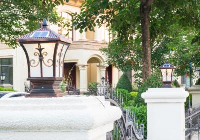 Remote Control Và Hẹn Giờ: Tiện Ích Vàng Tối Ưu Hóa Quản Lý Đèn Năng Lượng Mặt Trời