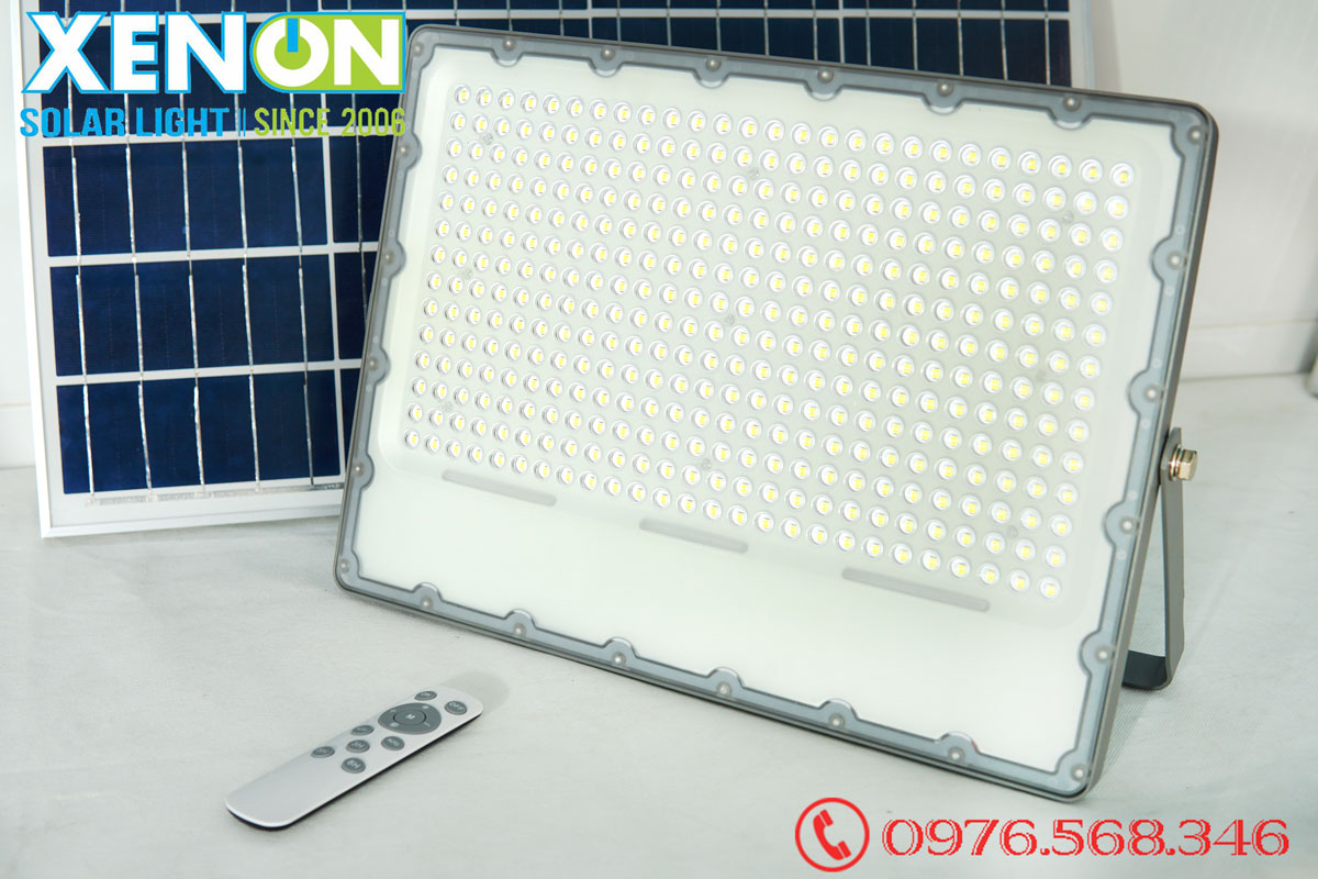 Đèn pha led năng lượng mặt trời Xenon