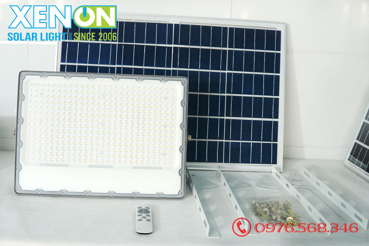 Đèn pha led năng lượng mặt trời Xenon