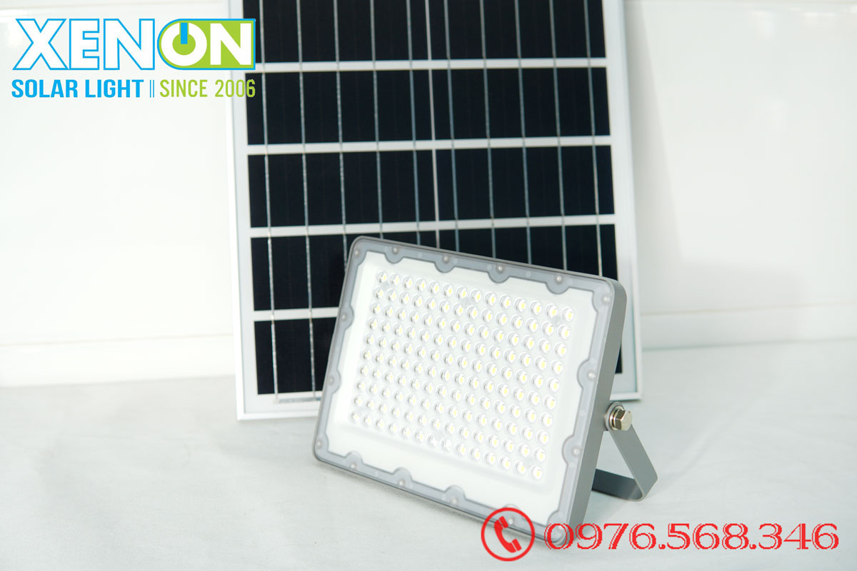 Đèn pha led năng lượng mặt trời Xenon