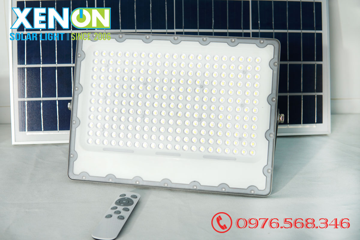 Đèn pha led năng lượng mặt trời Xenon