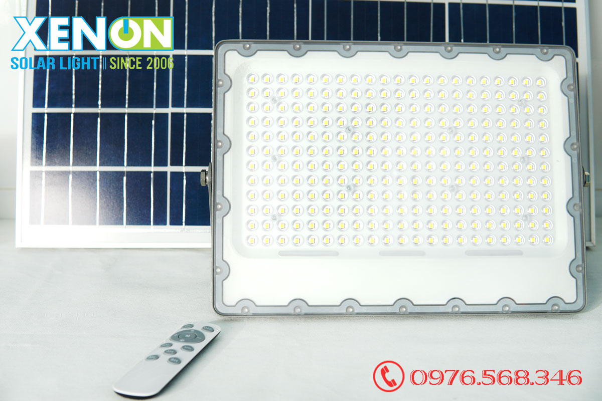 Đèn pha led năng lượng mặt trời Xenon