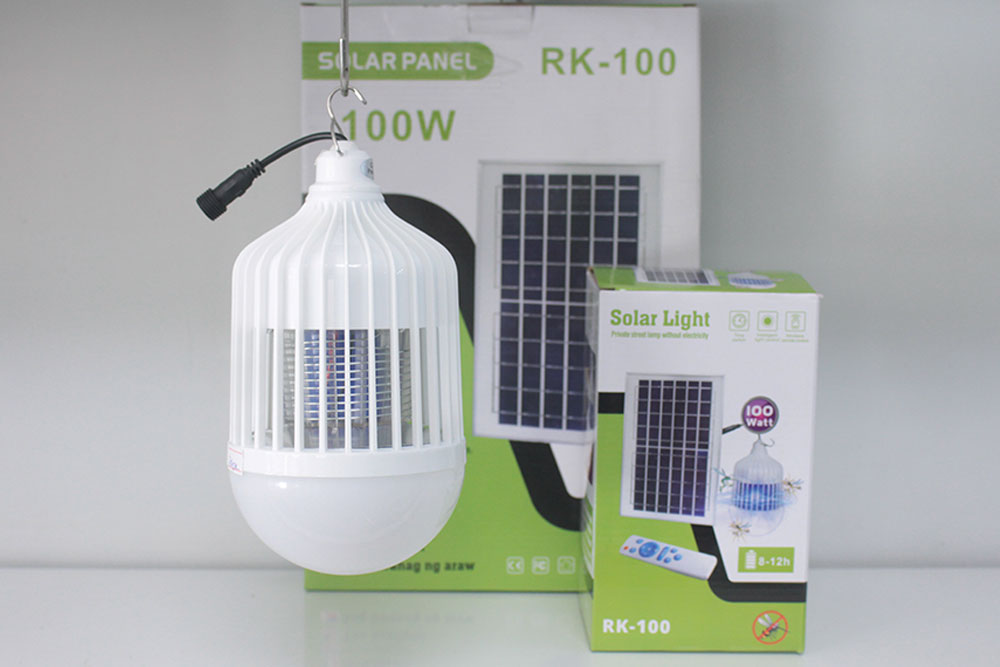 Đèn thả bóng búp bắt muỗi năng lượng mặt trời cao cấp RK 100w