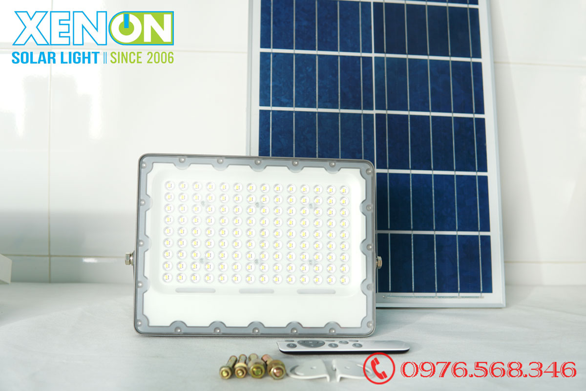 Đèn pha led năng lượng mặt trời Xenon